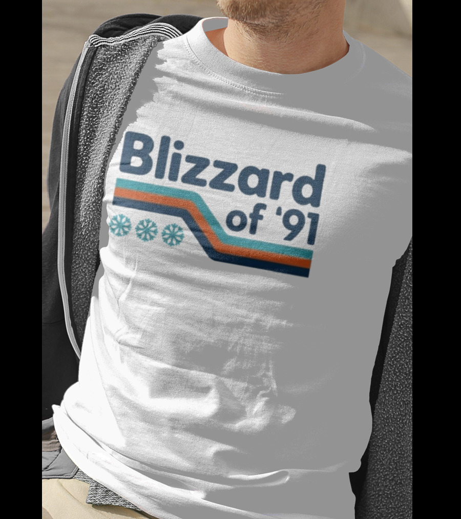 Blizzard Of '91 Retro Winter Snowflakes And Stripes T-Shirt