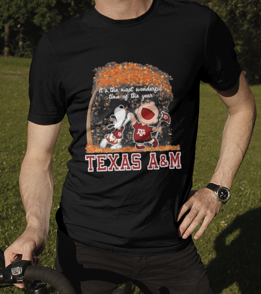 Texas A&M Aggies Snoopy Charlie Brown It's The Most Wonderful Time Of The Year T-Shirt