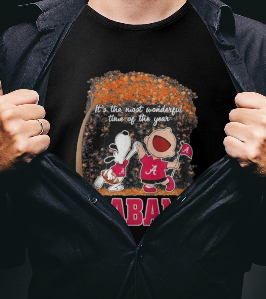 Alabama Crimson Tide Snoopy Charlie Brown It's The Most Wonderful Time Of The Year T-Shirt