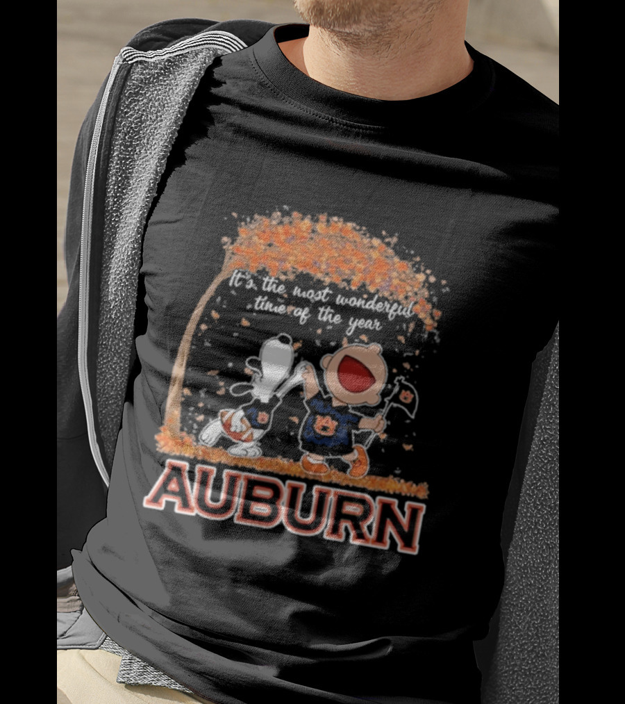 Auburn Tigers Snoopy Charlie Brown Dancing 2026 Most Wonderful Time Of The Year T-Shirt