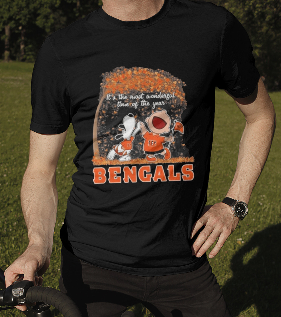 Cincinnati Bengals Snoopy Charlie Brown 2026 Most Wonderful Time T-Shirt