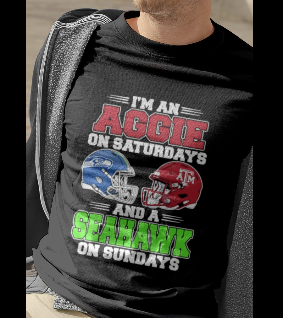 I'm An Aggie On Saturdays And A Seahawk On Sundays Football Helmets T-Shirt