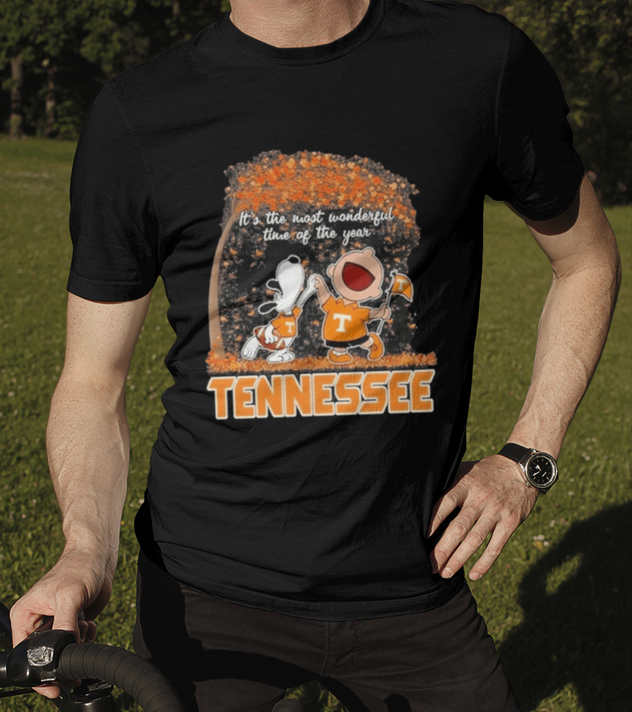 Tennessee Volunteers Snoopy Charlie Brown It's The Most Wonderful Time Of The Year T-Shirt