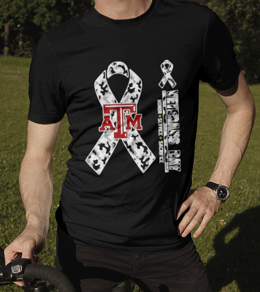 Texas A&M University Veterans Day Camouflage Ribbon Honor Service Sacrifice T-Shirt