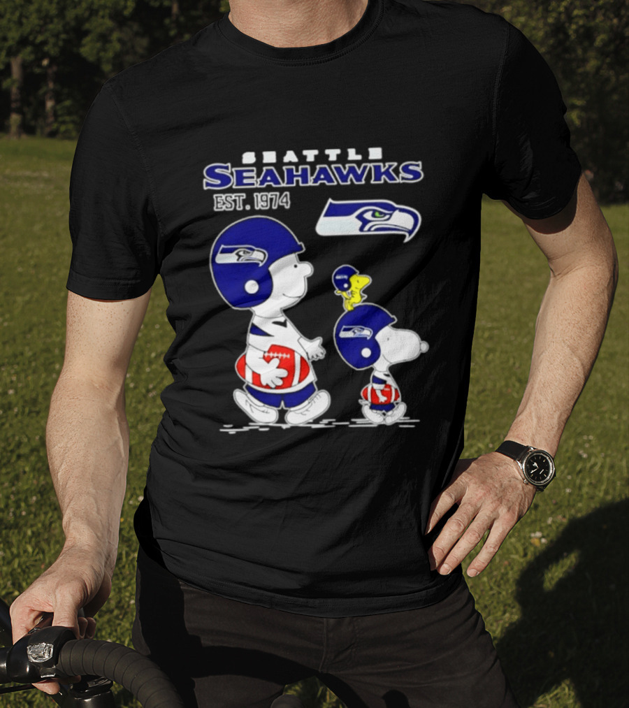 Seattle Seahawks Peanuts Snoopy Charlie Brown Est 1974 NFL T-Shirt
