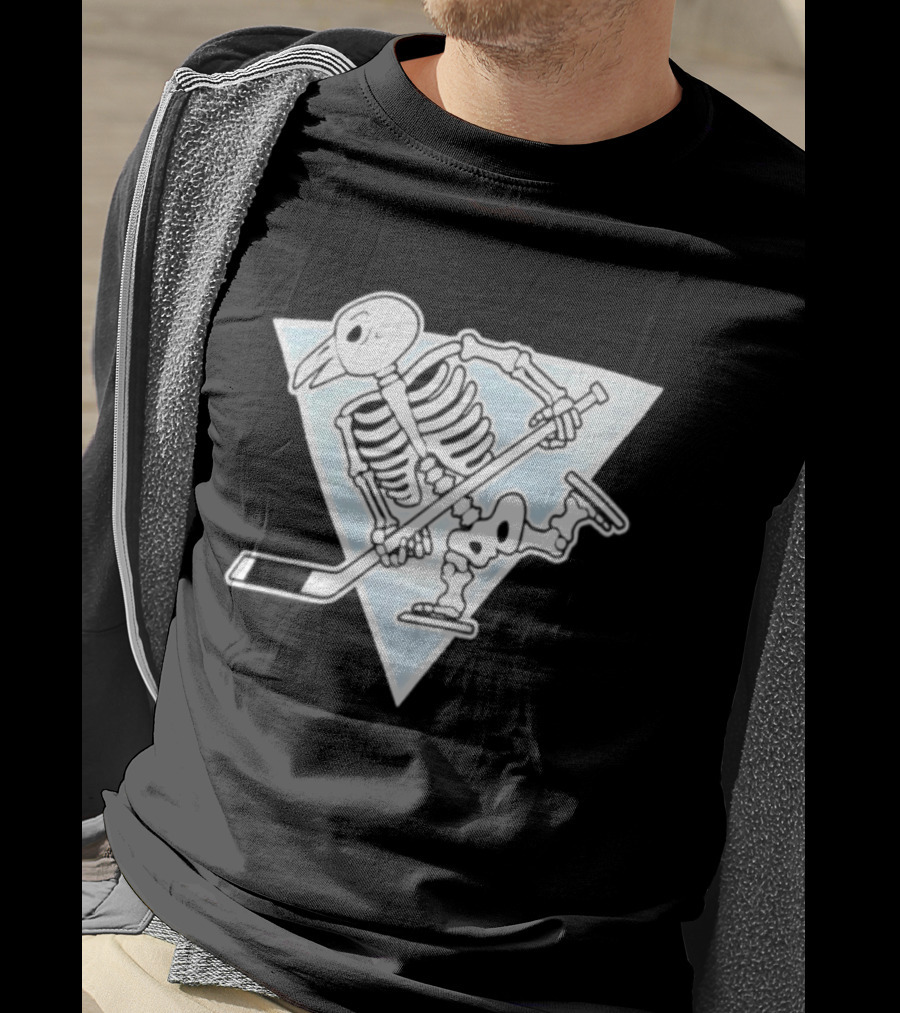 Pittsburgh Penguins Skeleton Bird Hockey Triangle T-Shirt