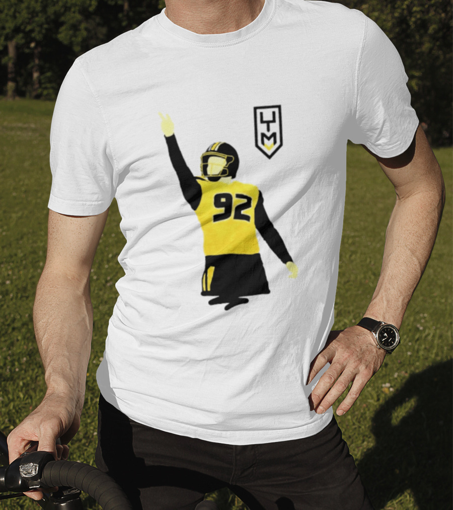Harrison Mevis 92 Los Angeles Rams The Thiccer Kicker Football Player Quarterback Iconic Celebratory Pose T-Shirt