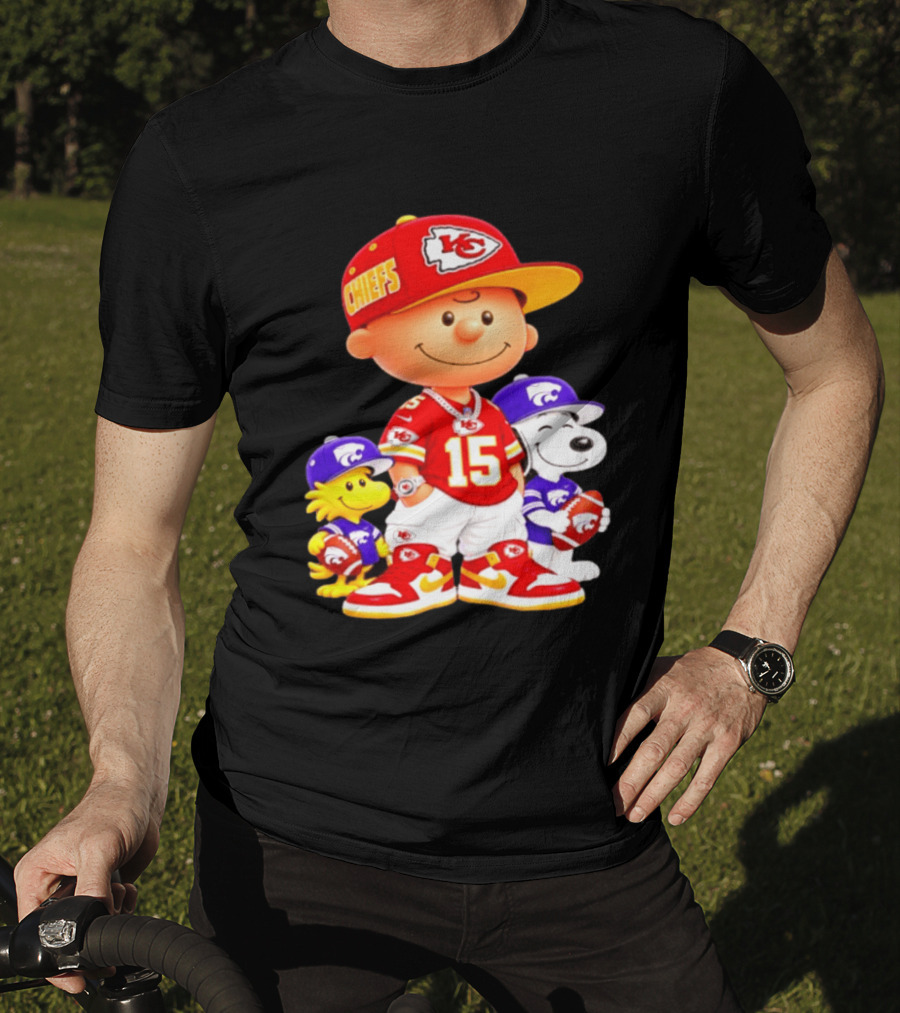 Charlie Brown Snoopy Woodstock Kansas City Chiefs 15 Football Peanuts Characters NFL Team Sports Gear T-Shirt