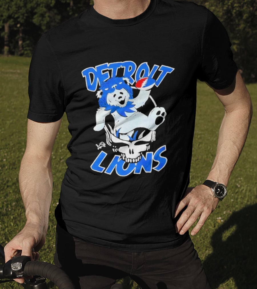 Detroit Lions Grateful Dead Bear With Skull T-Shirt