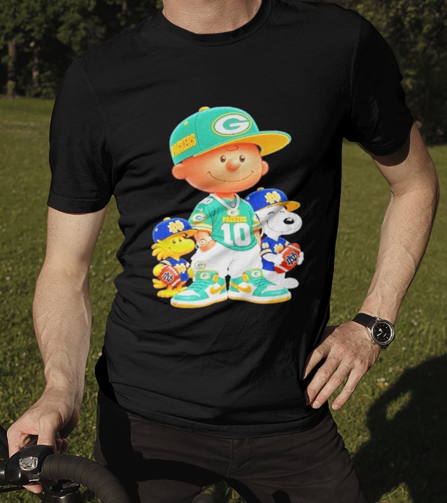 Peanuts Green Bay Packers Notre Dame Fighting Irish Football Characters Charlie Brown Snoopy Woodstock T-Shirt