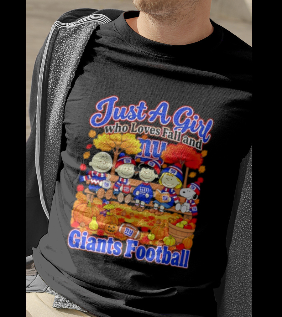 Just A Girl Who Loves Fall And Giants Football New York Peanuts Christmas T-Shirt