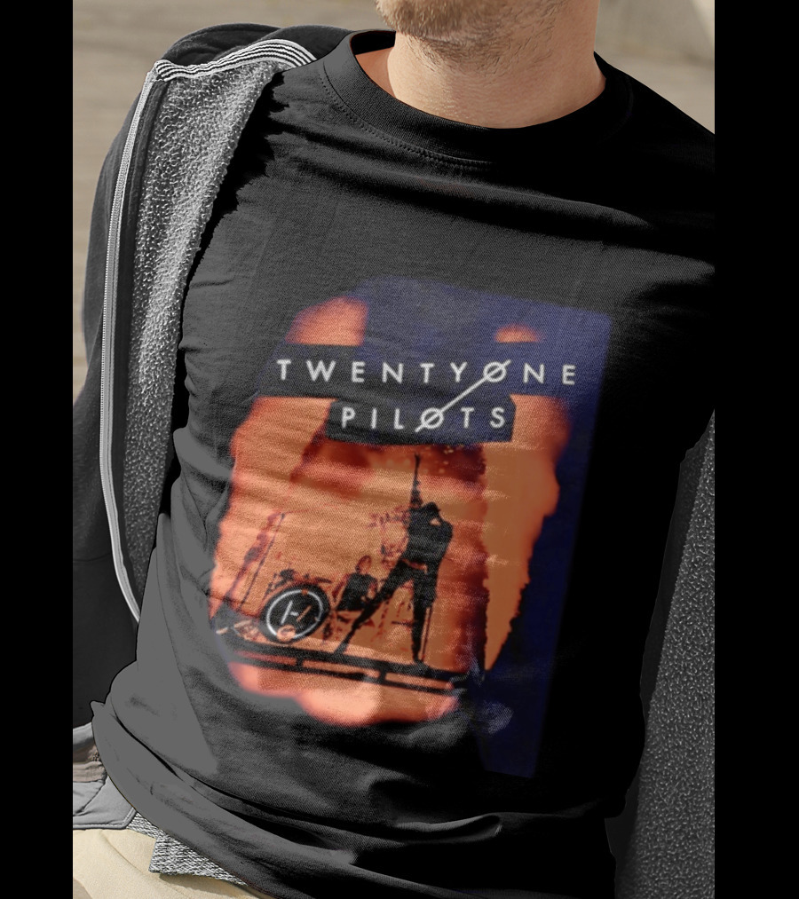 Twenty One Pilots Concert Orange Stage Lights Silhouette Tyler Joseph T-Shirt