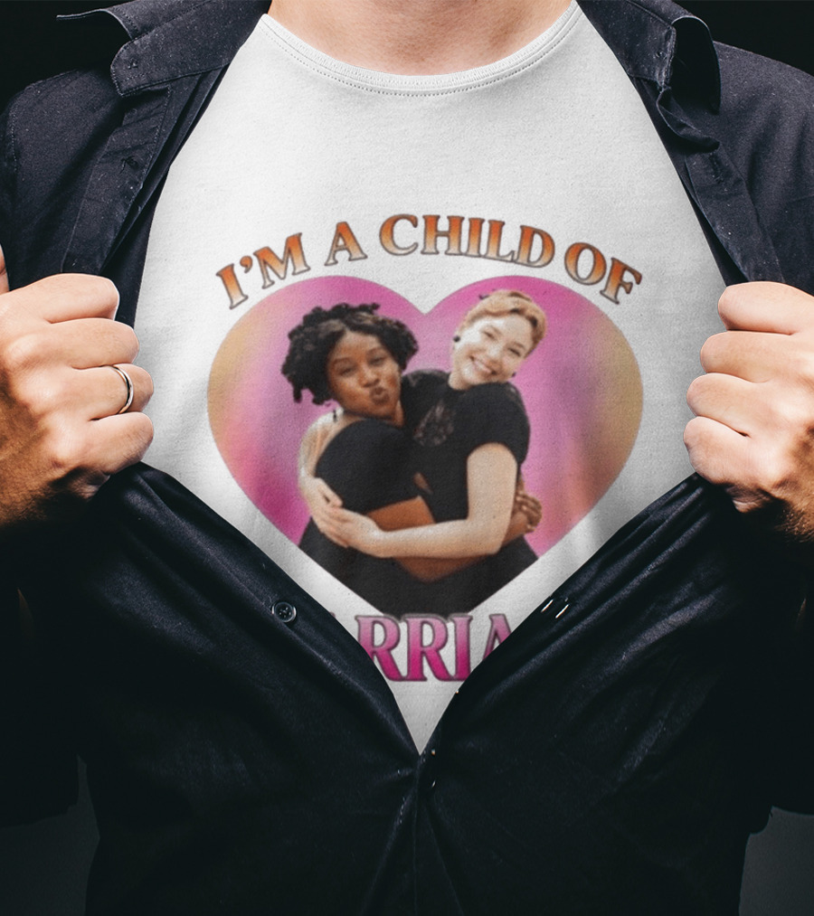 I'm A Child Of Marriage Hugging Heart Bridgerton Ss5 T-Shirt