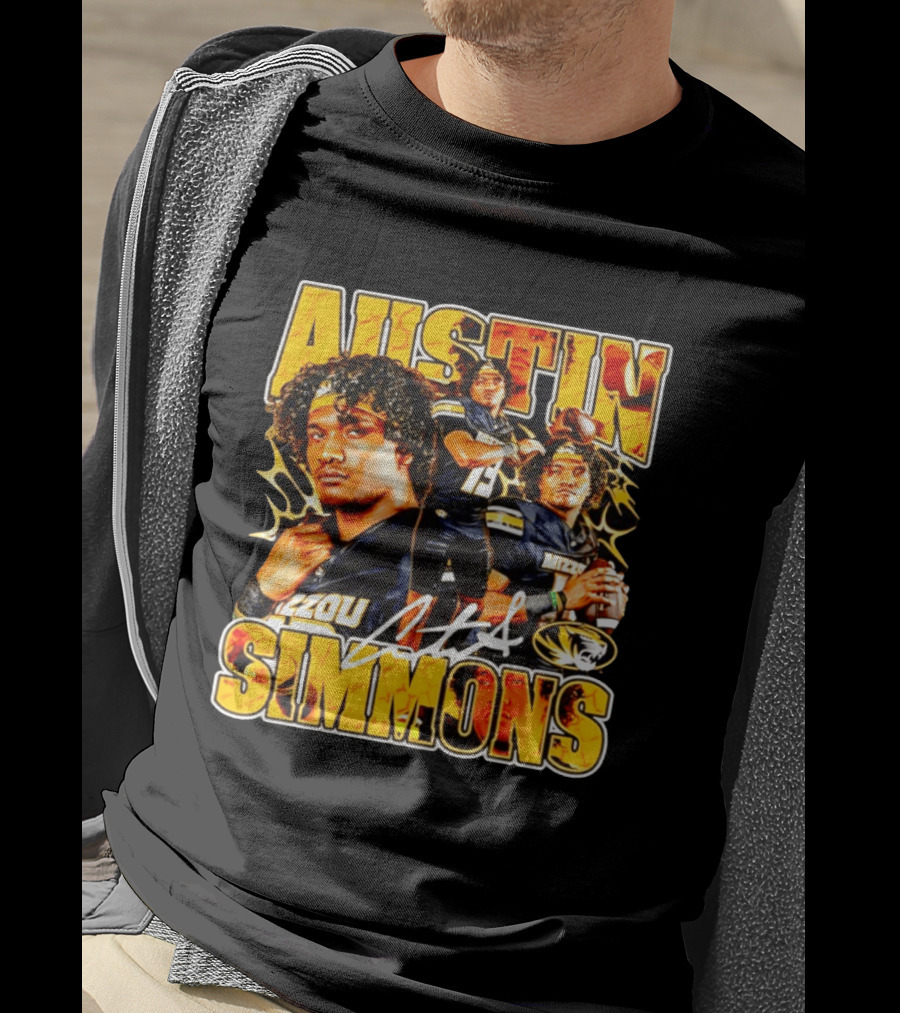 Austin Simmons Mizzou Tigers Football NCAA Player Collage T-Shirt
