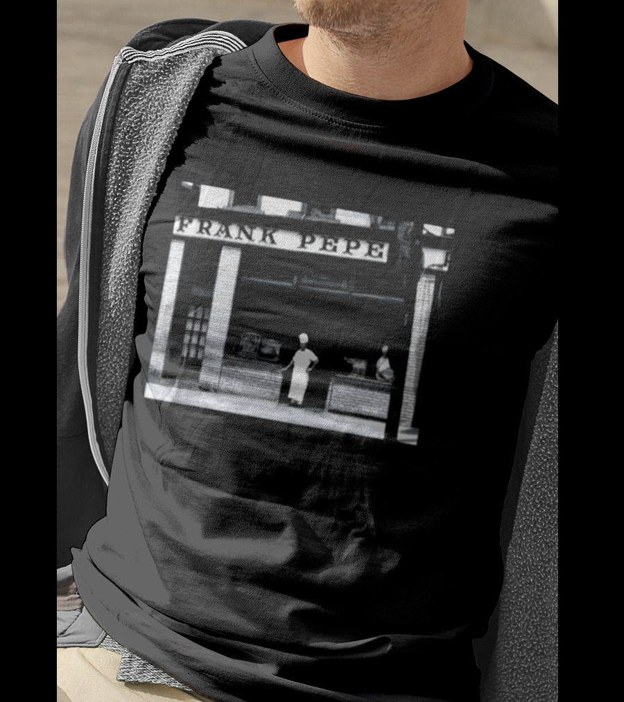 Frank Pepe Pizzeria Napoletana Storefront Scene With Visible Figures T-Shirt