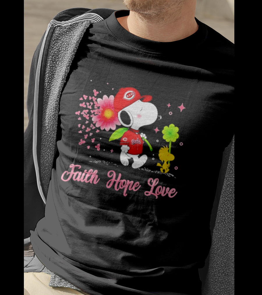 Cincinnati Reds Snoopy Faith Hope Love Breast Cancer Awareness 2026 T-Shirt