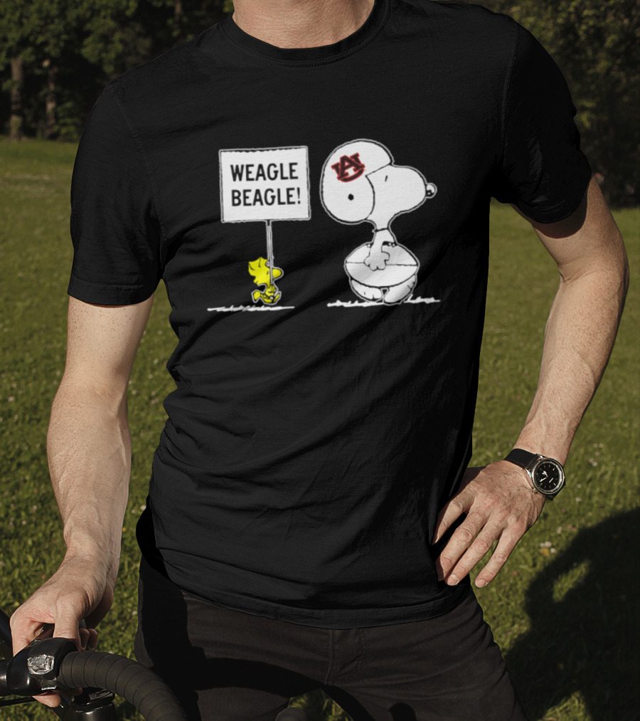 Snoopy Woodstock Auburn Tigers Weagle Beagle Football T-Shirt