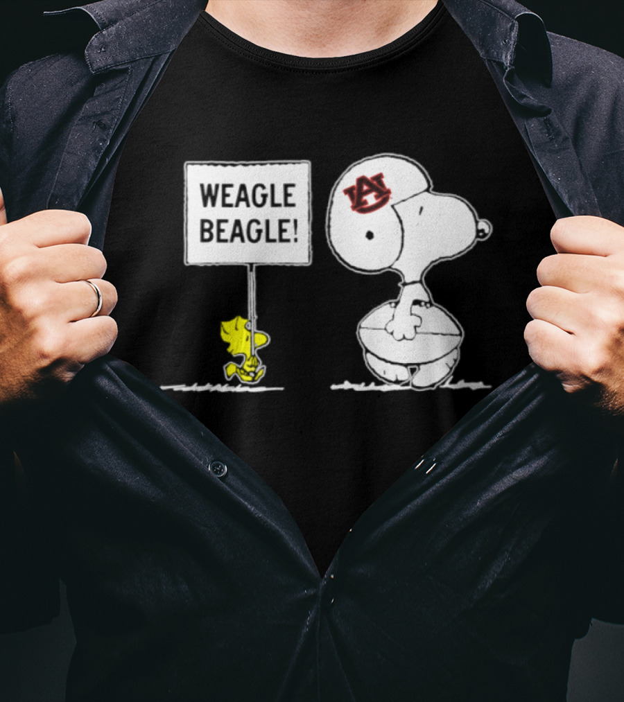 Snoopy Woodstock Auburn Tigers Weagle Beagle Football T-Shirt