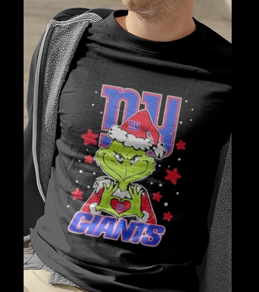 New York Giants Grinch Christmas Love Hands 2026 Football T-Shirt