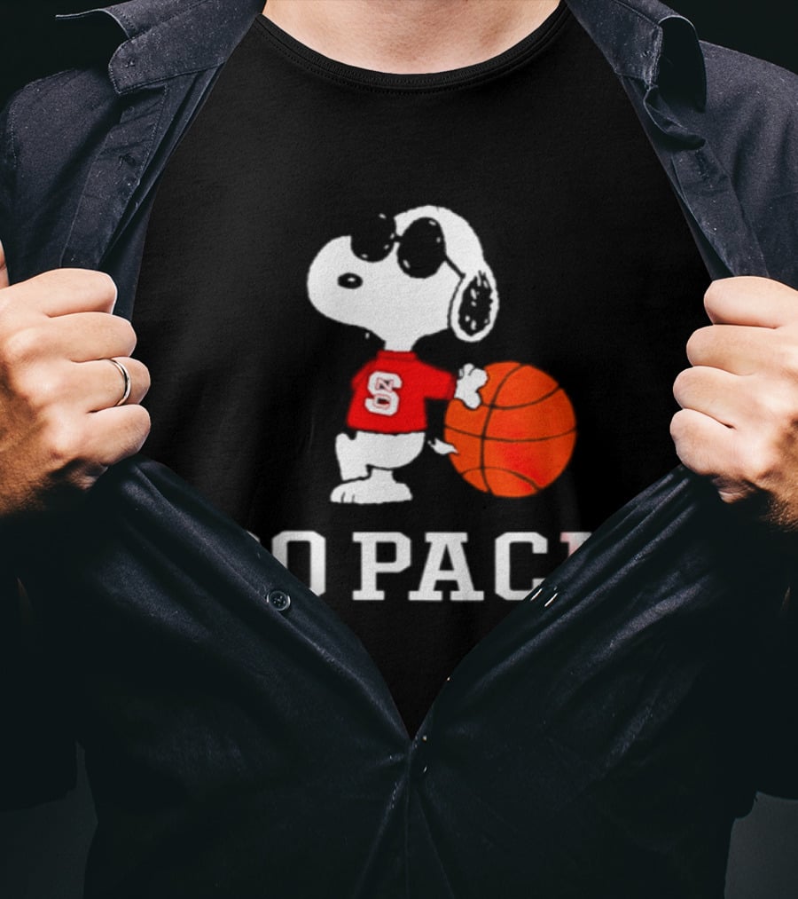 Snoopy NC State Wolfpack Basketball Go Pack T-Shirt