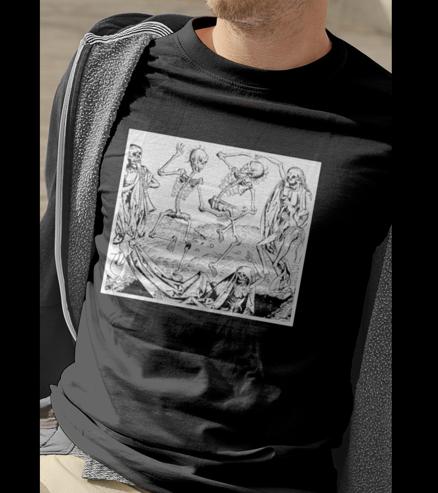 Danse Macabre Skeleton Dance Halloween Medieval T-Shirt