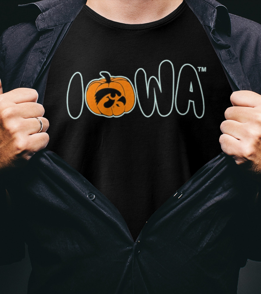 Iowa Hawkeyes Pumpkin Halloween 2026 Triblend T-Shirt