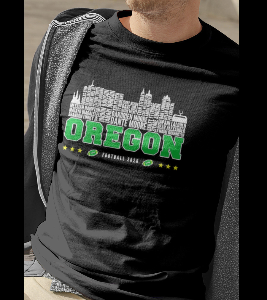 Oregon Ducks Football 2026 City Skyline Stars Helmets T-Shirt