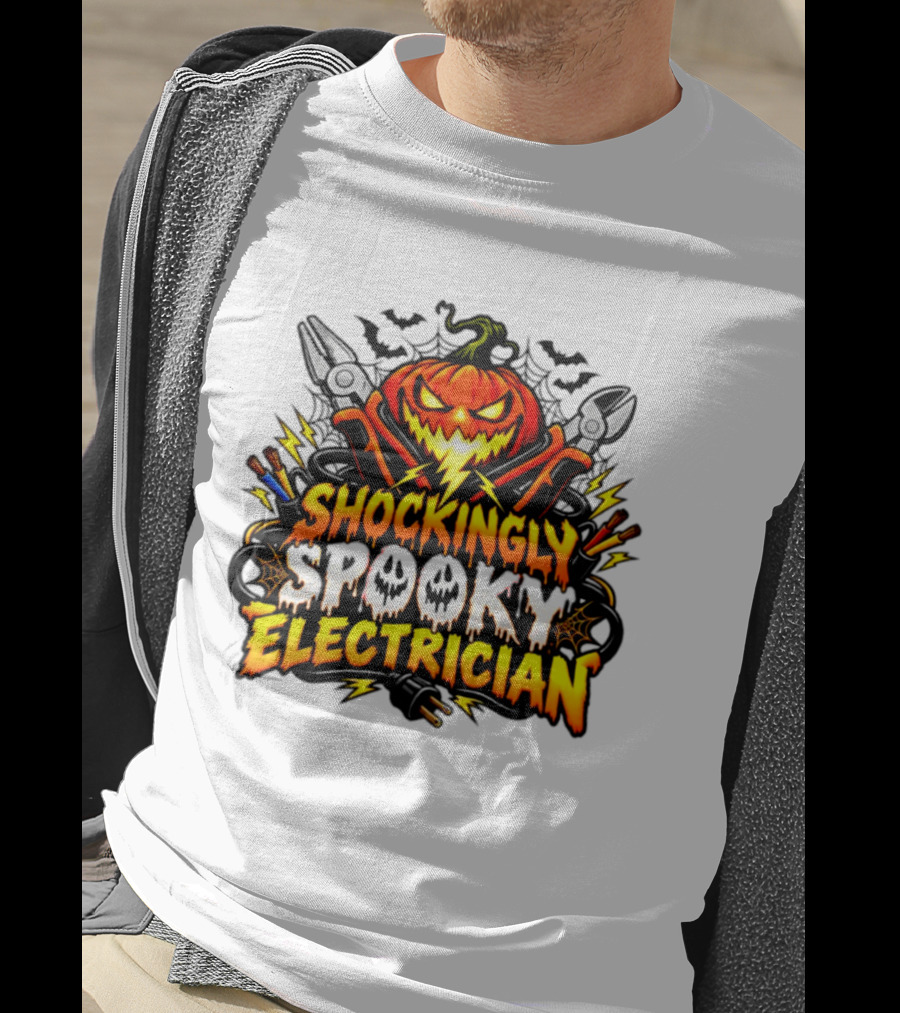 Shockingly Spooky Electrician Pumpkin Halloween Pliers And Bats T-Shirt