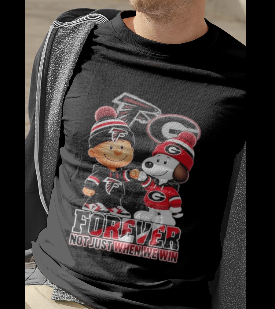 Atlanta Falcons Charlie Brown Georgia Bulldogs Snoopy Fist Bump Forever Not Just When We Win T-Shirt