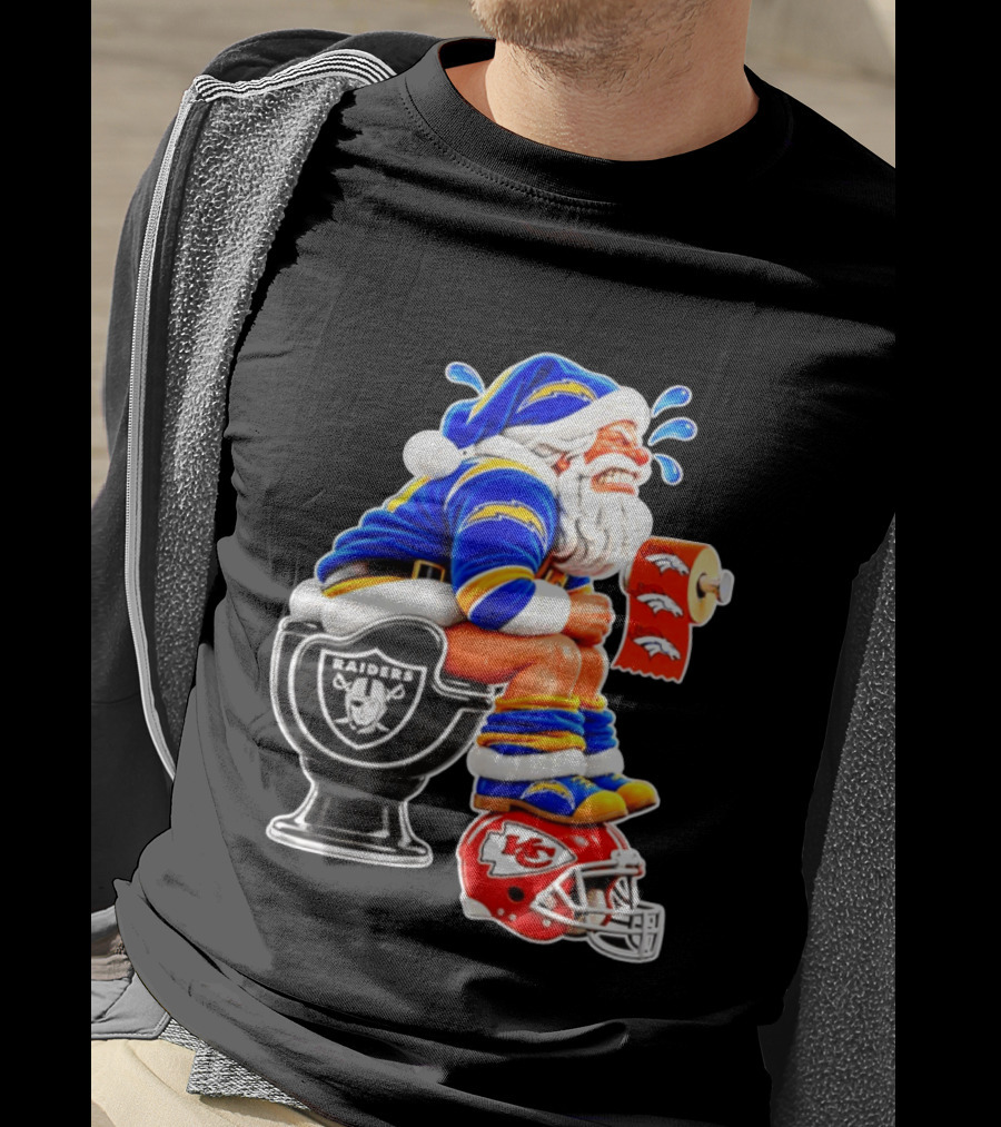 Santa Claus LA Chargers Pooping Raiders Toilet Chiefs Broncos Roll T-Shirt