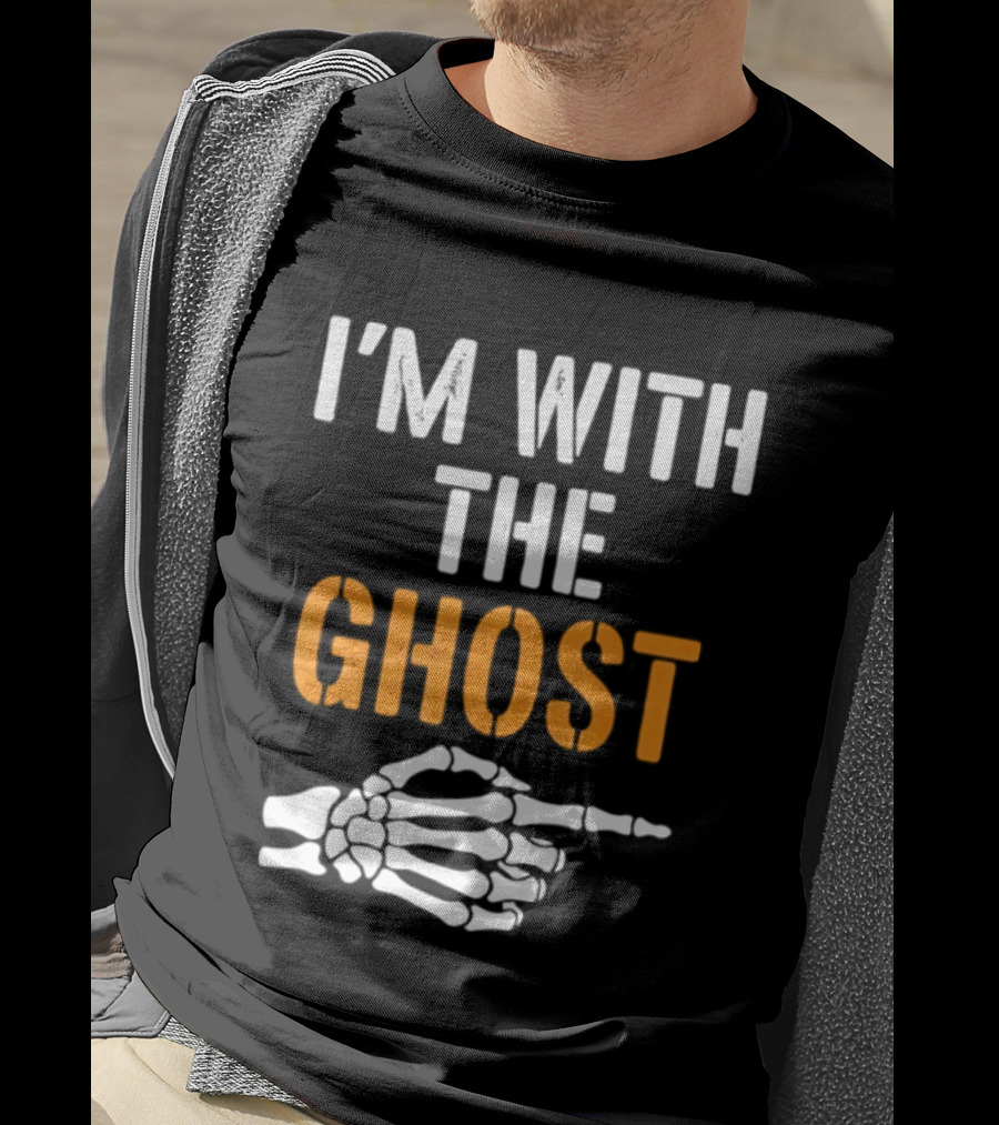I'm With The Ghost Skeleton Hand Halloween 2026 T-Shirt