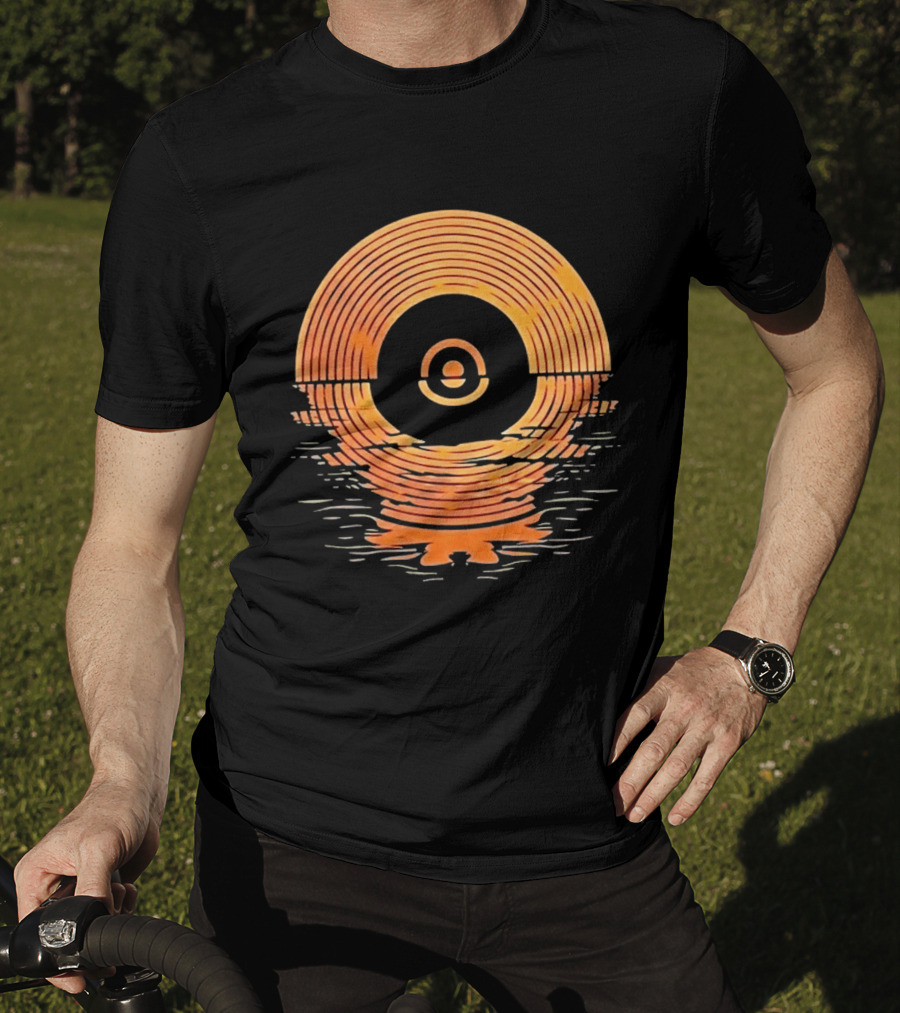 Sunset Vinyl LP Records Reflection Ted Lasso Zelda Southport Tracey Ullman The Departing Lass T-Shirt