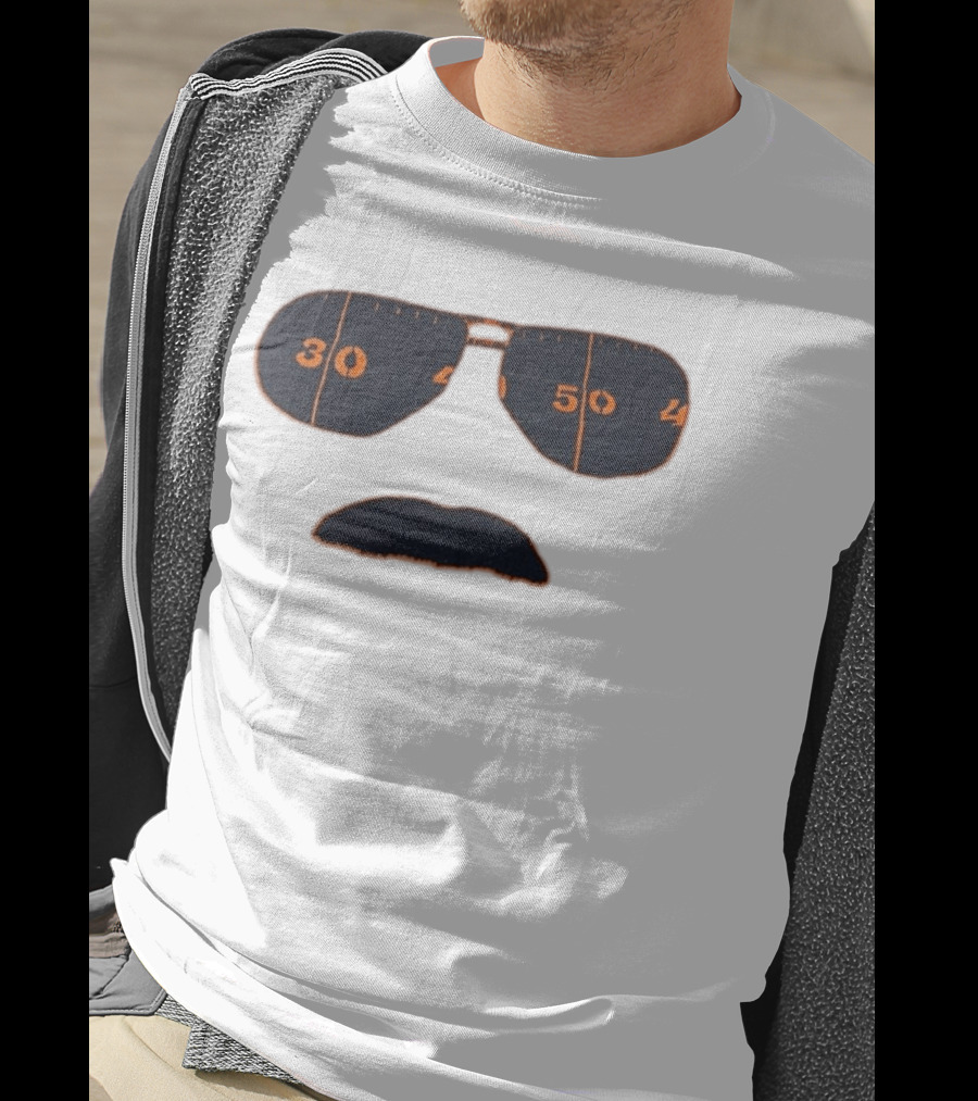 Chicago Bears Mike Ditka Sunglasses Mustache 30 40 50 T-Shirt