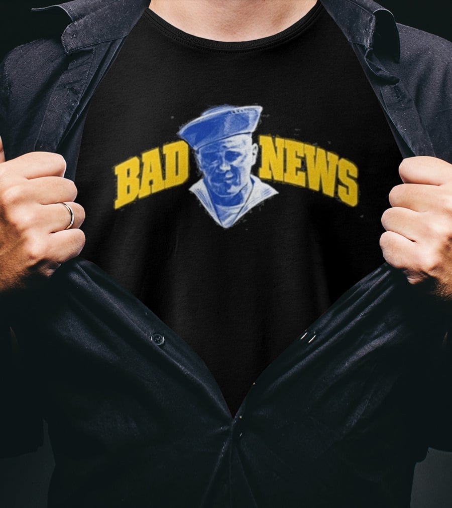 Zach Bryan Bad News Sailor Image T-Shirt