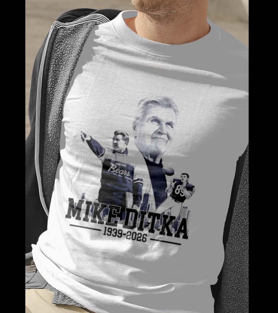 Mike Ditka Da Coach Chicago Bears In Loving Memory 1939 2026 City Skyline T-Shirt