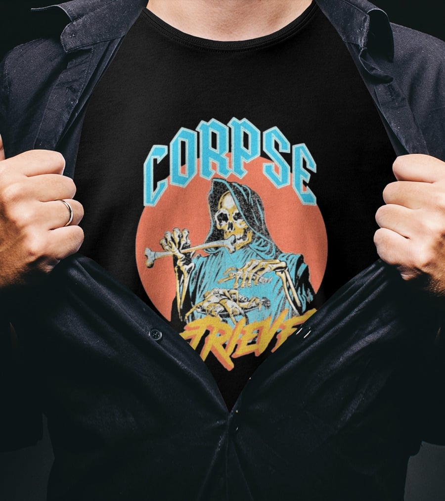 Corpse Retriever Skeleton With Hood And Bone T-Shirt