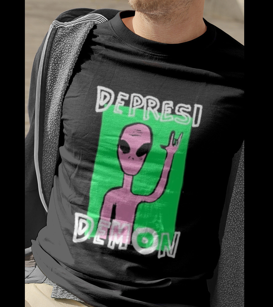 Depresi Demon Pink Alien Rock On Meme T-Shirt