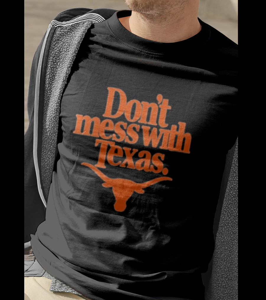Don't Mess With Texas Longhorns Red River Rivalry T-Shirt