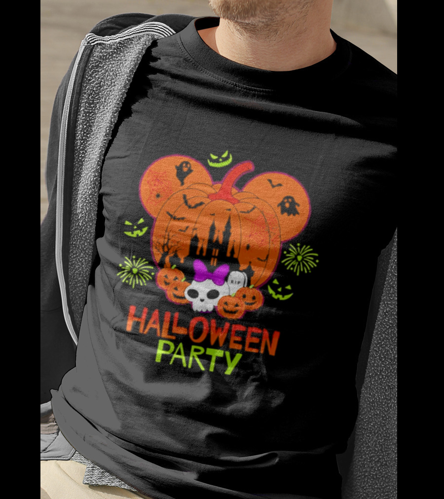 Pumpkin Mouse Ears Castle Skull Halloween Party 2026 T-Shirt