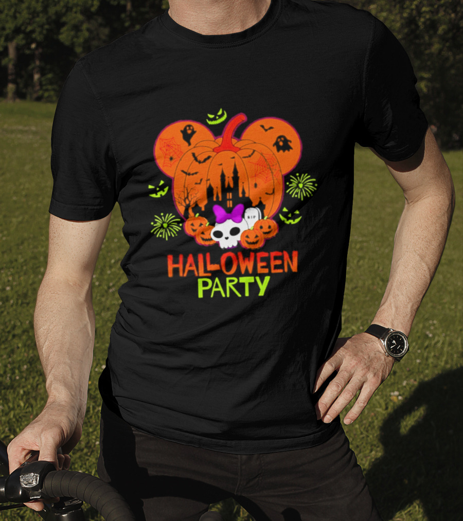 Pumpkin Mouse Ears Castle Skull Halloween Party 2026 T-Shirt