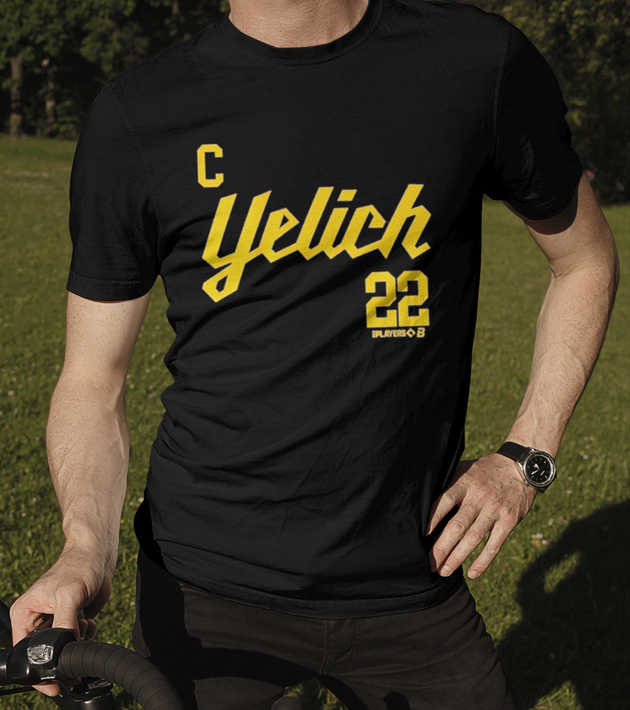 Yelich 22 Captain Players Milwaukee Brewers Baseball MLB T-Shirt