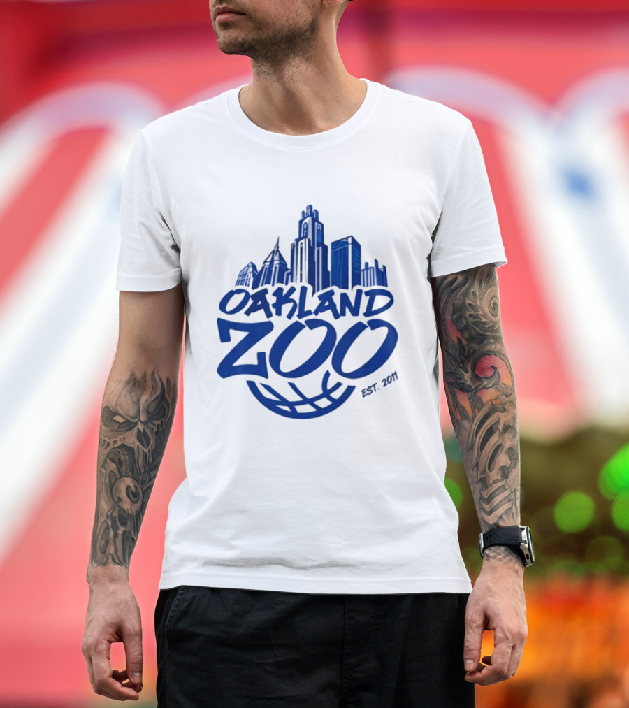 Pitt Panthers Oakland Zoo You Vs The Zoo Est 2001 T-Shirt