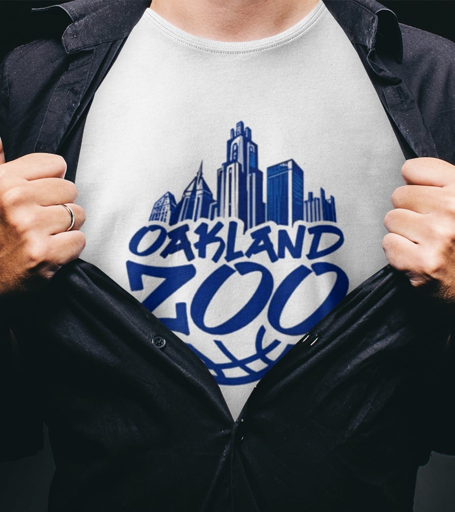 Pitt Panthers Oakland Zoo You Vs The Zoo Est 2001 T-Shirt