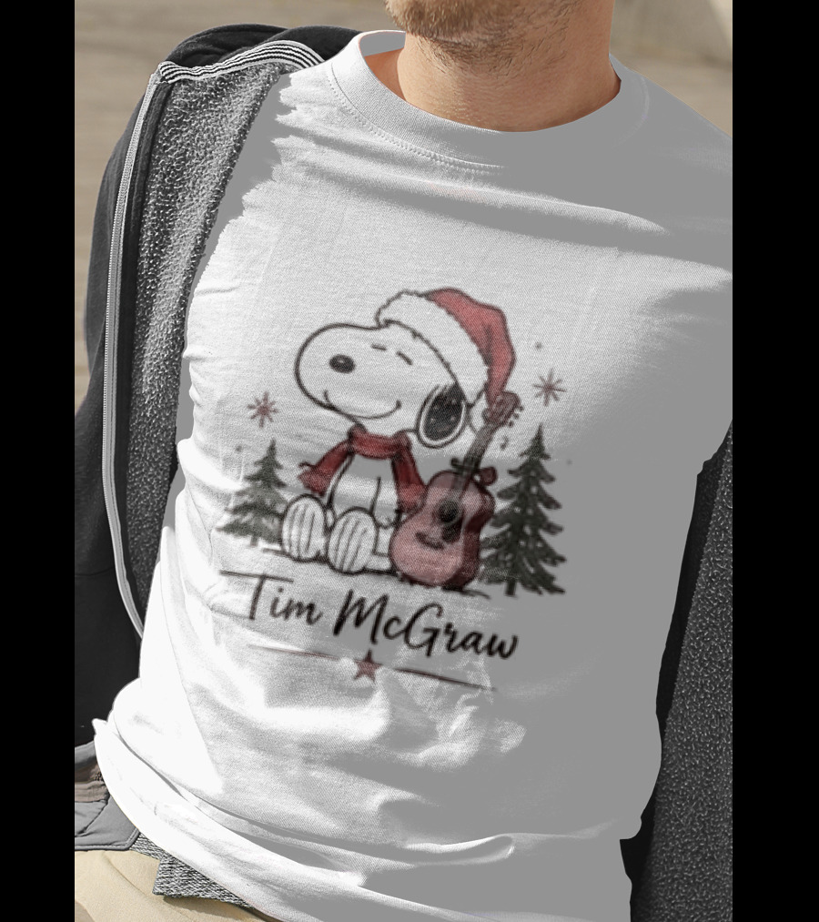 Tim McGraw Snoopy Christmas Guitar Santa Hat T-Shirt