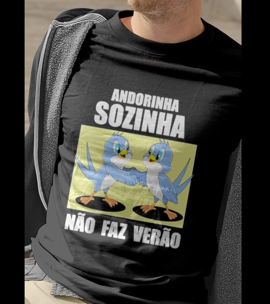 Andorinha Sozinha Não Faz Verão Handshake Birds T-Shirt