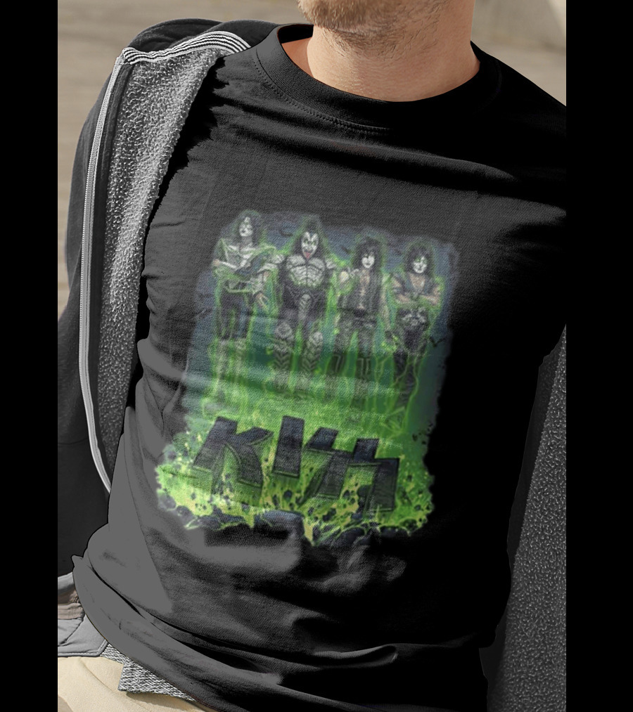 Kiss 2026 Limited Edition Halloween Bats Conjuring Green T-Shirt