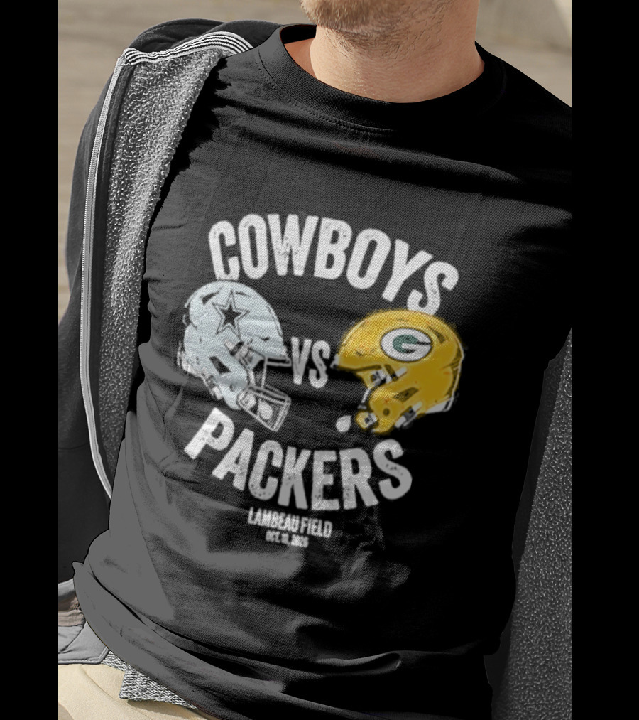 Cowboys Vs Packers Lambeau Field October 18 2026 Helmet Matchup T-Shirt