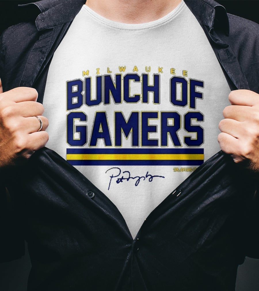 Milwaukee Bunch Of Gamers Players 8 T-Shirt