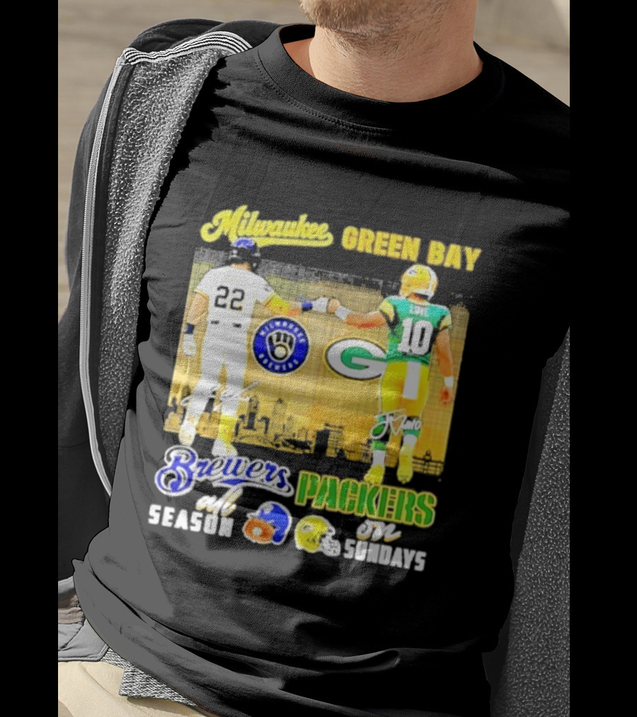 Milwaukee Brewers Green Bay Packers All Season Sundays Players Signatures T-Shirt