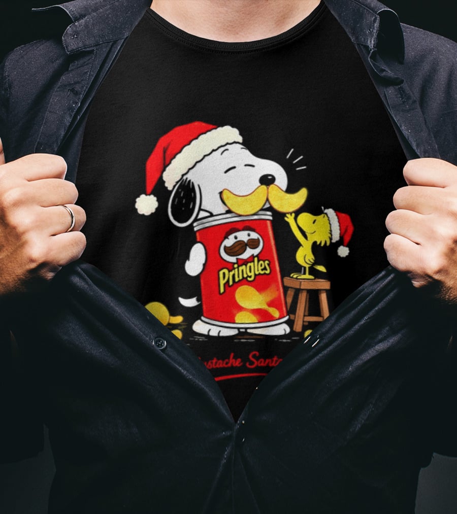 Pringles Snoopy Mustache Santa Christmas Chip Lovers Snack Fun T-Shirt